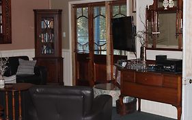 Windswept Country Retreat